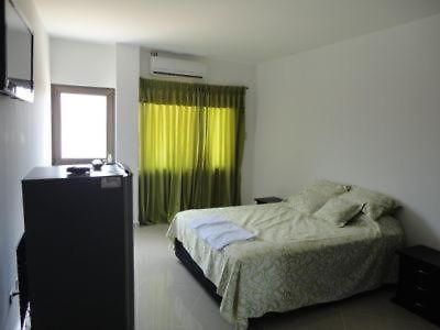 Hotel Los Paisas Mitu Exterior photo